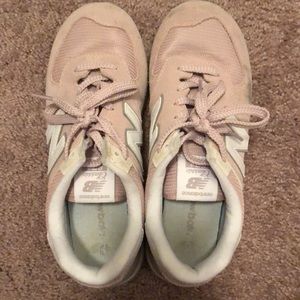 Baby Pink New Balance 574